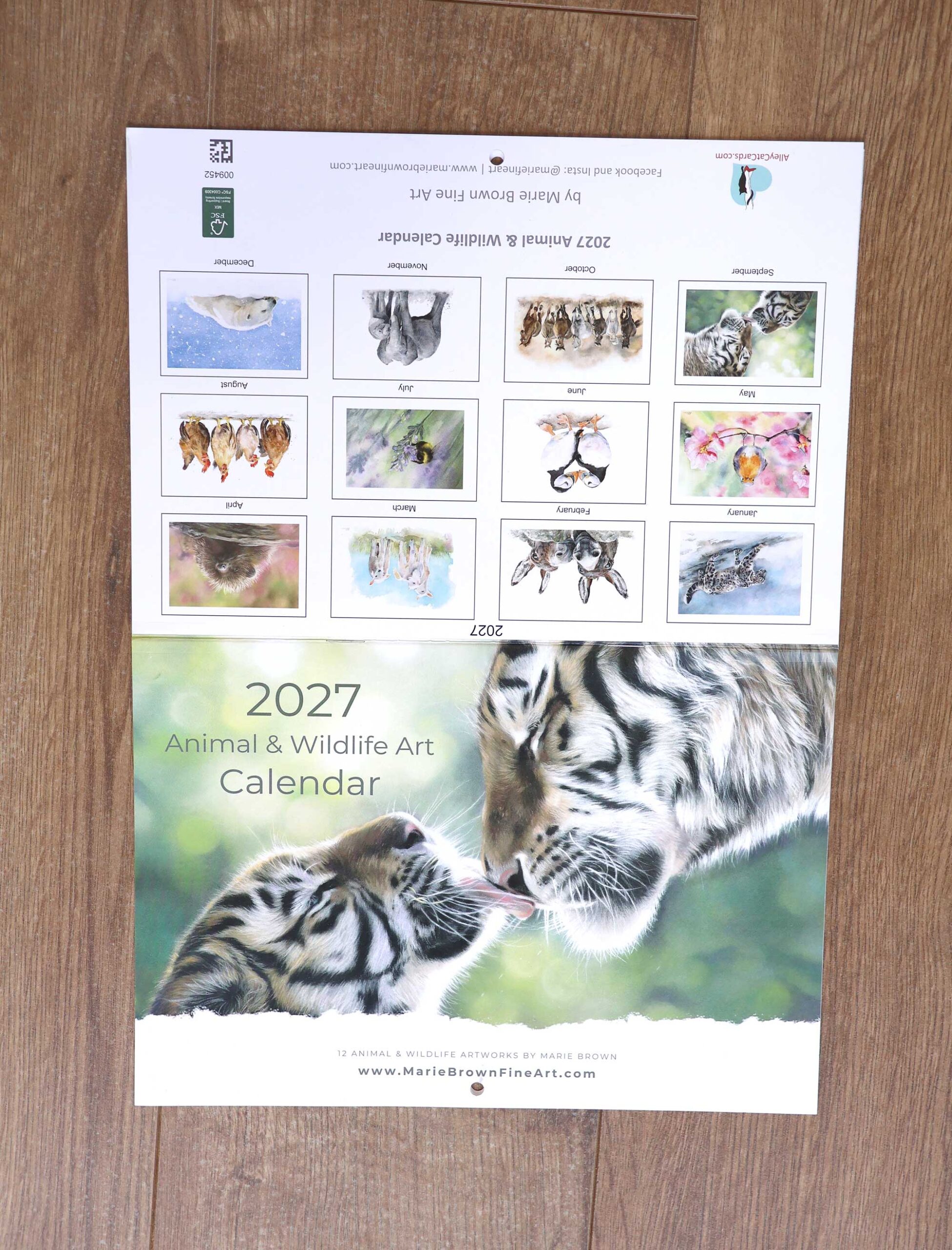 animal & wildlife calendar flat lay
